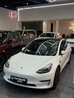 تسلا موديل 3